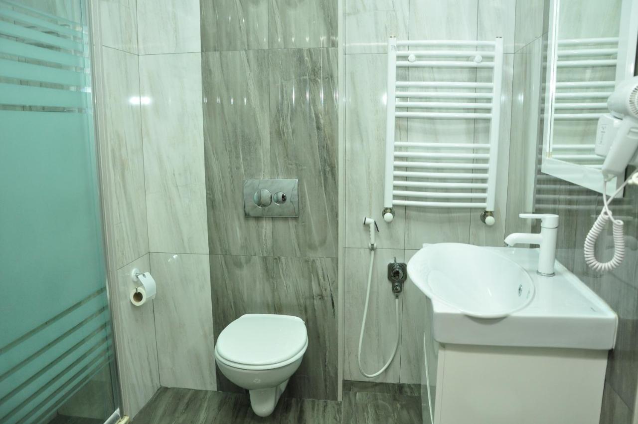Gallery Lux Hotel Баку Экстерьер фото
