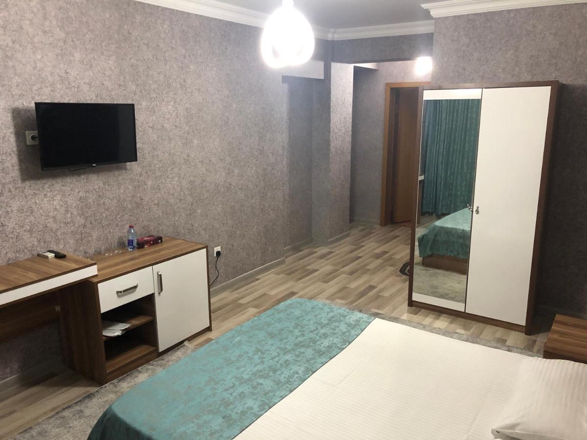 Gallery Lux Hotel Баку Экстерьер фото