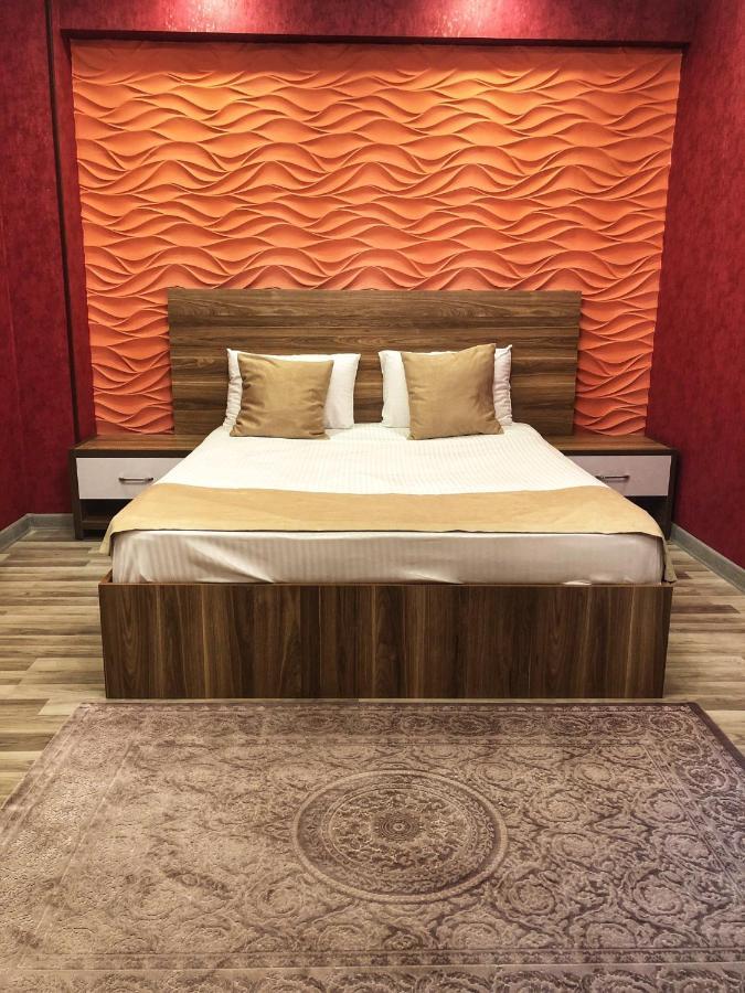 Gallery Lux Hotel Баку Экстерьер фото