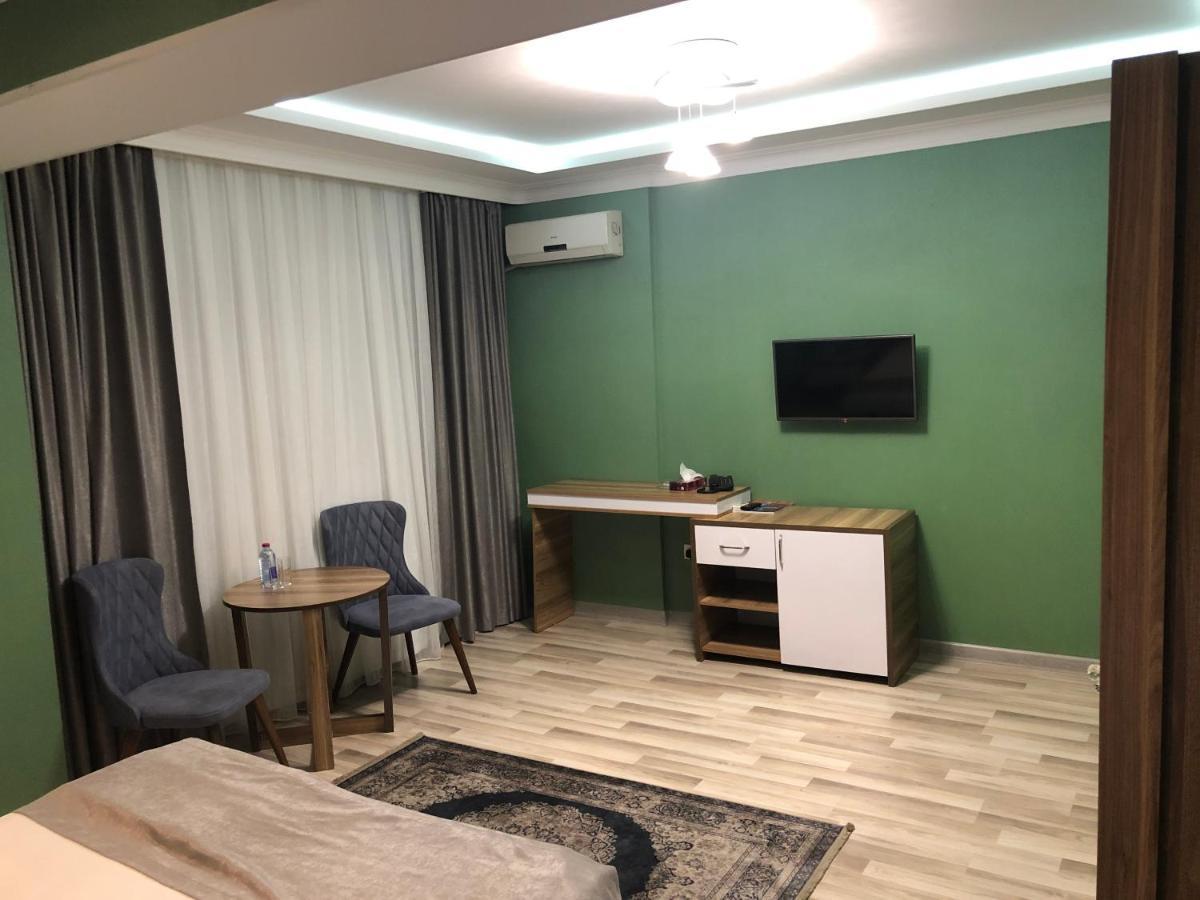 Gallery Lux Hotel Баку Экстерьер фото